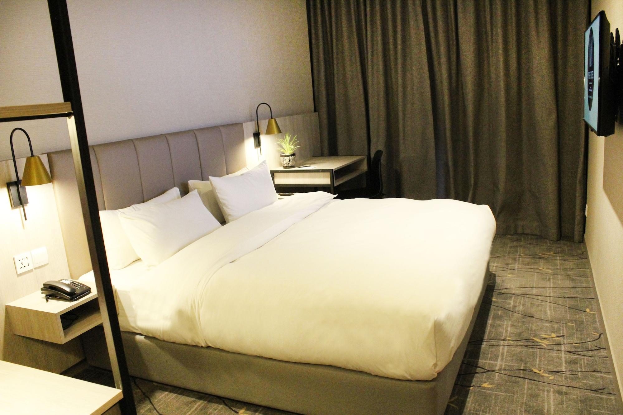 Mtree Hotel Puchong Exterior foto