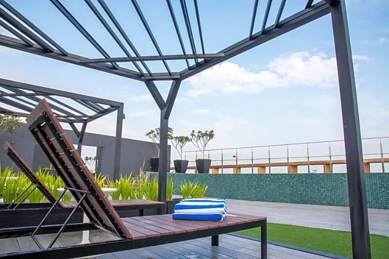 Mtree Hotel Puchong Exterior foto